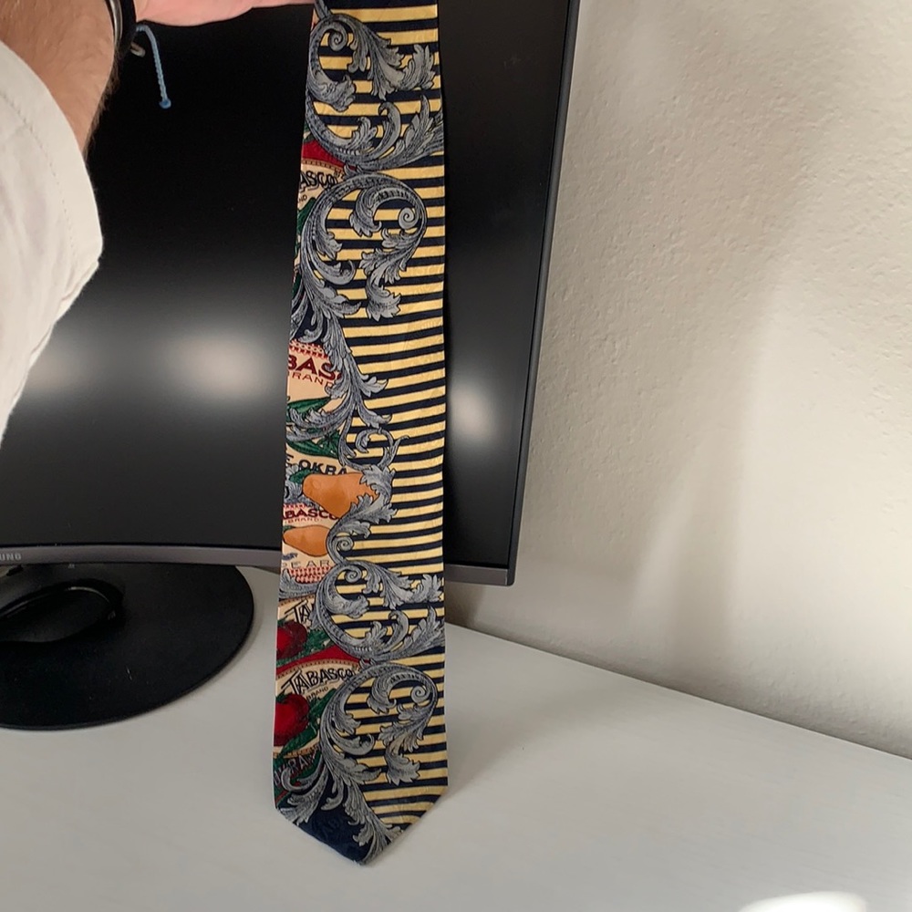 Tabasco Tie